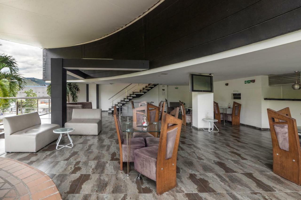 Ayenda 1236 Platinum Plaza Ξενοδοχείο Μεντεγίν Εξωτερικό φωτογραφία